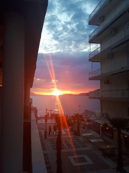 Seaside Family Apartment Loutraki 외부 사진