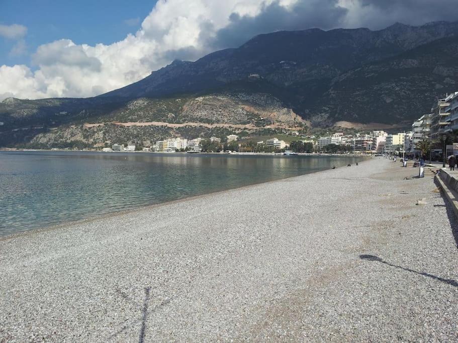 Seaside Family Apartment Loutraki 외부 사진